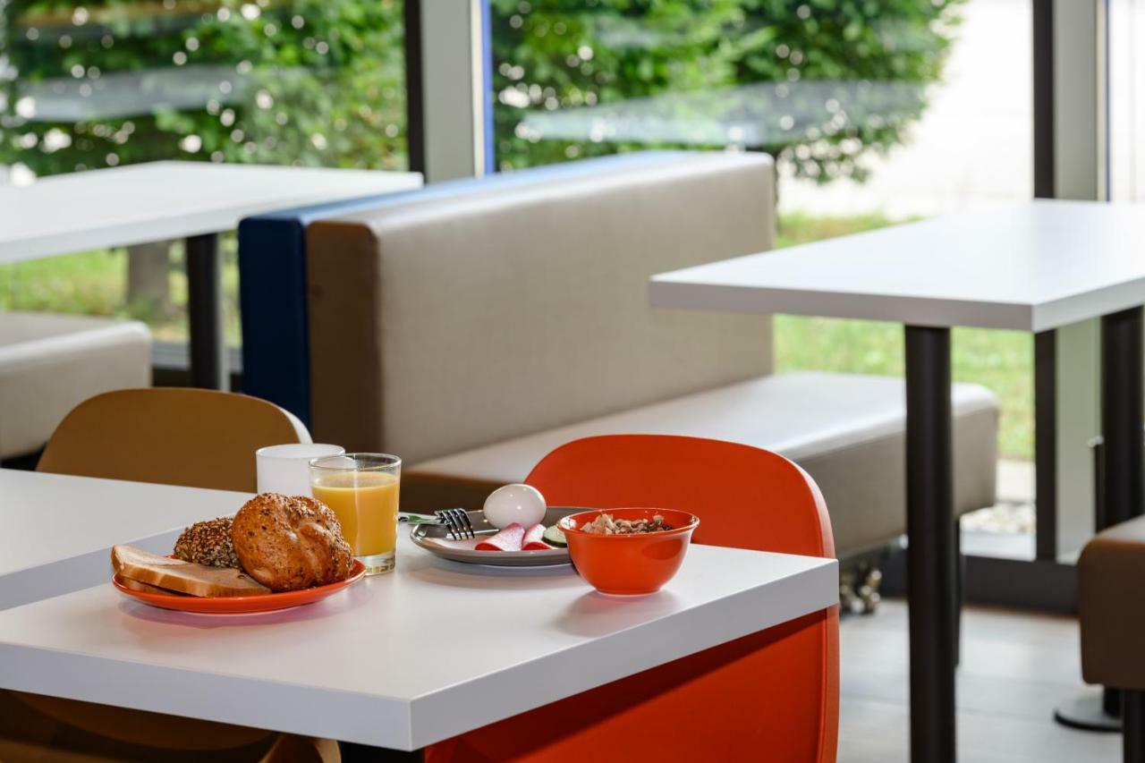 Ibis Budget Muenchen Ost Messe Aschheim Exterior foto
